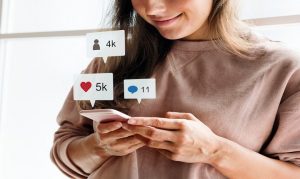Uso de redes sociales en México: 94 millones acceden al social media, la mayoría a Facebook (2023)