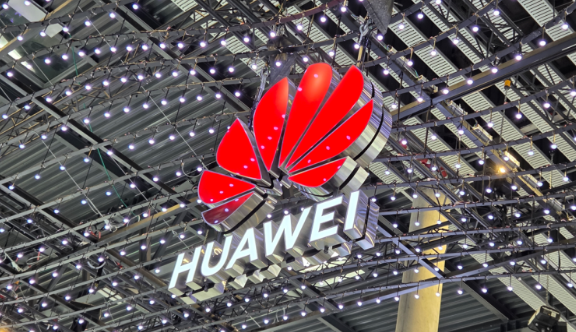 Día del Internet | Huawei redefine el futuro del aprendizaje y el bienestar